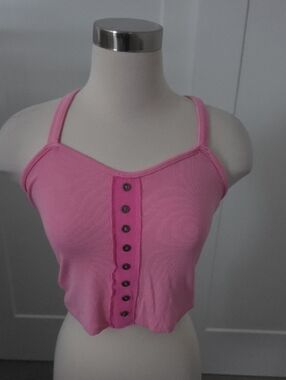 POL women’s Pink Ribbed Crop Tank faux button front criss cross back size M NWOT